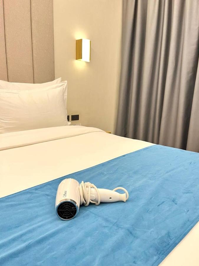 Bravo Tanauan Hotel ภายนอก รูปภาพ